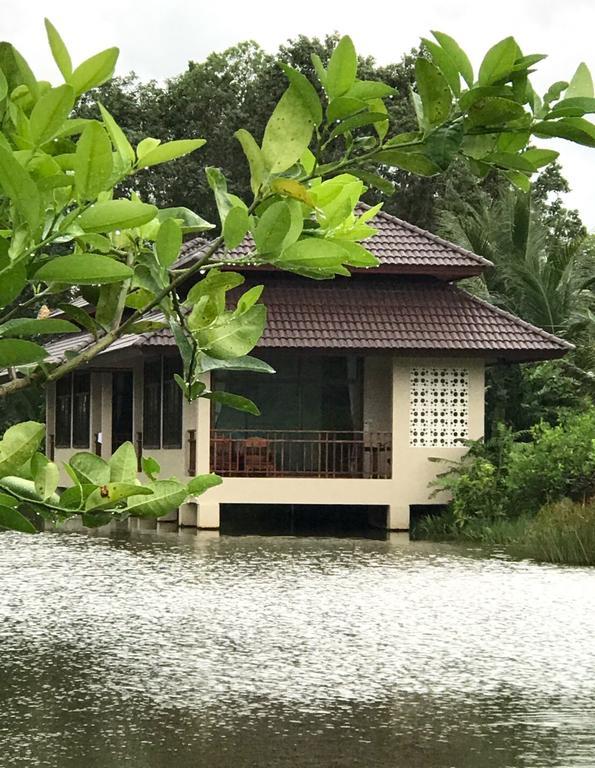 Lantala Residence Takua Thung Eksteriør bilde